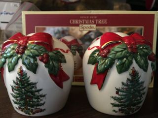 Spode Christmas Tree Ribbons Salt And Pepper Shakers Very Gently