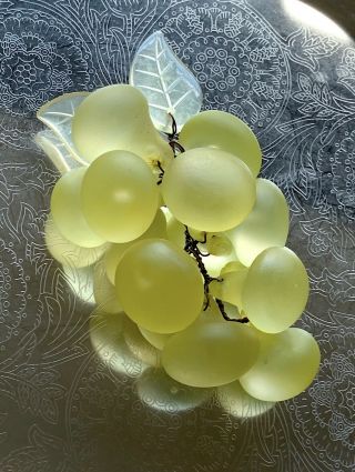 Murano Italy Grape Cluster Blown Satin Art Glass Decorative Fruit 6.  5 "