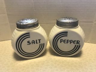 Anchor Hocking Vitrock Milk Glass Salt And Pepper Black Shakers With Lid