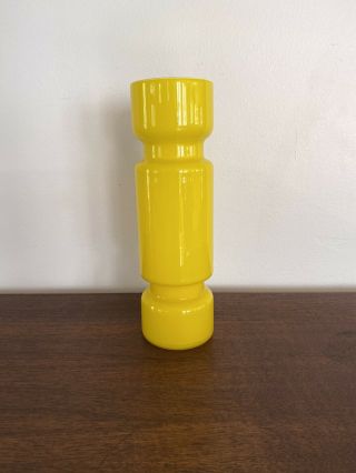 Vintage Mcm Italian Empoli Style Yellow White Cased Cog Glass Vase