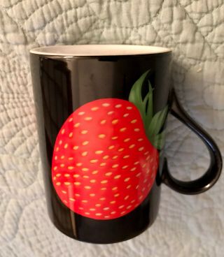 Vintage ' Fraise du Noir ' Fitz And Floyd Strawberry porcelain Mug 1980 Japan 2