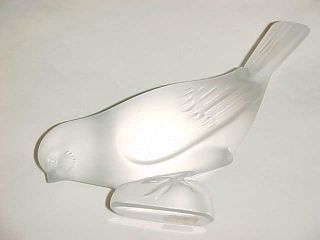 Signed Lalique Modern Art Glass Sparrow Bird Paperweight - Sculpture Moineau Hardi