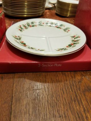 Macy ' s All The Trimmings Divided Plate Holly Christmas Royal Gallery Fine China 2