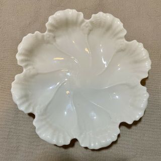 Lenox Leaf Dish Scalloped Oyster Shell Bowl 7 1/2 "