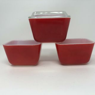 Vtg Pyrex Oven Ware Red Refrigerator Dish Set Of 3 One Ribbed Lid Flawed 501