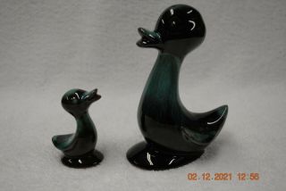 Blue Mountain Pottery 5 1/2 " Duck And 2 1/2 " Duckling Figurine Canada Perfect