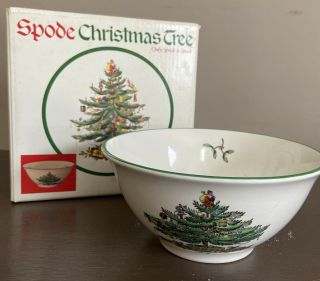 Spode England Christmas Tree Nut Bowl 5.  5 "