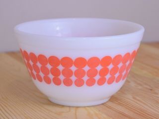 Vintage Pyrex Orange Dot Pattern Mixing Bowl 1 1/2 Pint 401
