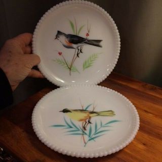 Westmoreland 2 Bird Plate Milk Glass Beaded Edge Hand Painted 7 1/2 Vintage