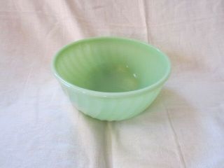 Vintage 8 " Fire King Jadite Green Swirl Oven Ware Mixing Bowl