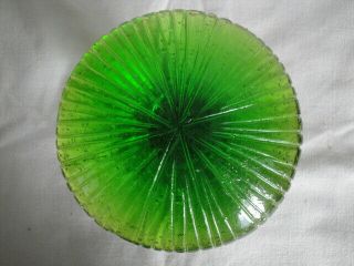 Vintage Mid Century Etched Green Art Glass Mushroom 3.  5 