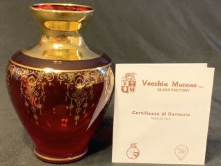 Vintage Vecchia Murano Italy Glass Vase Ruby Red 24k Gold Gilt Hand Painted 5”