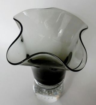 Vtg Erickson MCM Smoke Glass Ruffled Vase Controlled Bubble Paperweight Base 3
