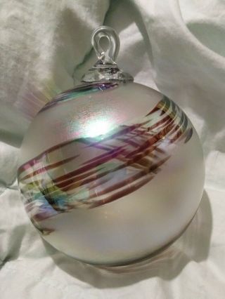 Glass Eye Studio Hand Blown Art Glass Iridescent Swirl Christmas Ornament 4 " 2