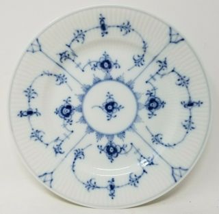 Royal Copenhagen Blue Plain Lace Fluted Dish Saucer 1/181 (damage)