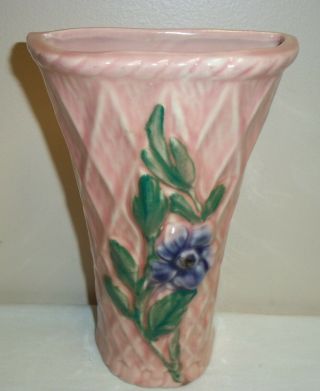 Vintage Art Pottery Pink Wall Pocket Vase Hull?