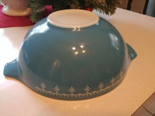 Vintage Pyrex Blue Snowflake Garland 4 Qt.  Mixing Bowl 444 Bright & Bold Color