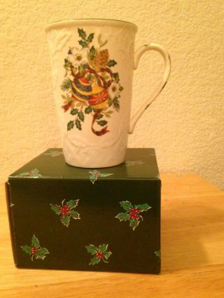 Mikasa Cappuccino Mug English Country Side Festive Spirit Comes In Gift Box