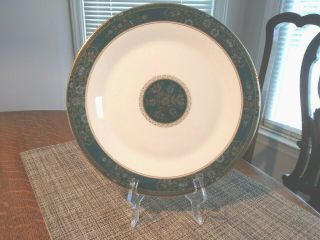 Royal Doulton Carlyle 10.  5 " Dinner Plate,  England