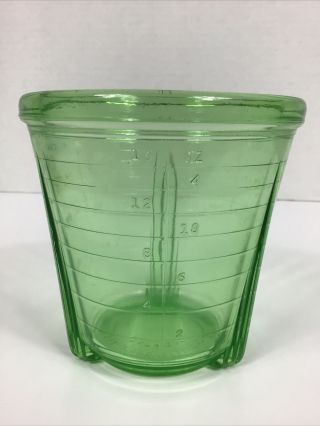 VINTAGE Uranium Depression GREEN GLASS 2 CUP 1 PINT MEASURING CUP VIDRIO CHICAGO 2