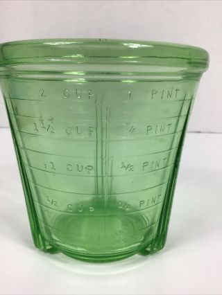 VINTAGE Uranium Depression GREEN GLASS 2 CUP 1 PINT MEASURING CUP VIDRIO CHICAGO 3