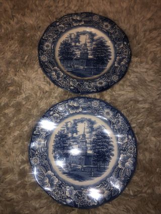 Staffordshire Liberty Blue " Independence Hall " Set Of 2 Dinner Plates 9.  75”