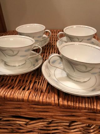 Set Of (4) Valmont China Royal Wheat Tea Cups And Saucer