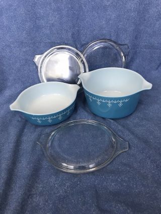 Vintage Pyrex Blue Snowflake Garland Casserole Dishes Set Of 2 With 3 Lids