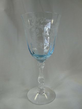 Vintage Claret Fostoria Navarre Blue Etched Crystal Stem Wine 6.  5oz Glass