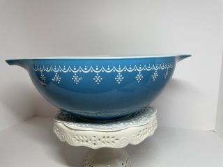 Vintage Pyrex 444 Snowflake Garland 4 Qt Cinderella Nesting/mixing Bowl/blue