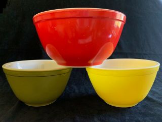 Set Of 3 Vintage Pyrex Mixing Bowls (2 @ 401 / 1 @ A - 36) | Red,  Avocado,  Yellow
