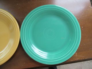 2 - Vintage Fiesta Ware Homer Laughlin 10 1/2 Dinner Plates HLO Yellow Green 2