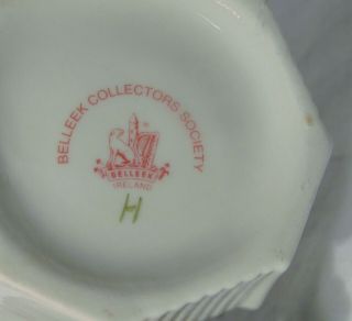 Belleek Porcelain Collector ' s Society Vase Ireland Red Mark Classic Gold Trim 3