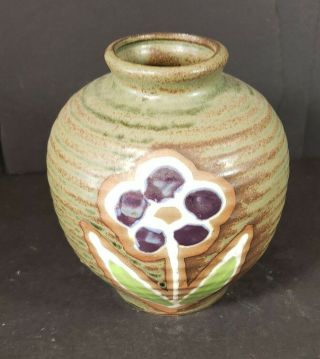 Hand Crafted Studio Art Pottery Unmarked Floral Vase 5.  75 "