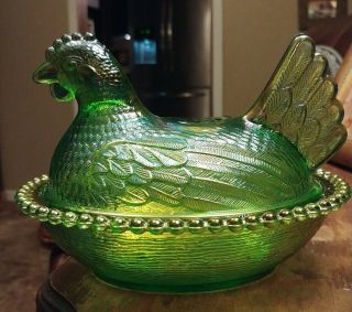 Rare Indiana Glass Co.  Lime Green Iridescent Hen On A Nest
