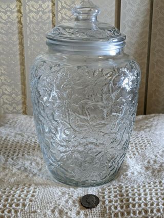 Princess House Fantasia 5214 Large 9.  5” Crystal Canister With Lid & Box