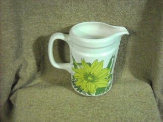 Wedgwood " Riviera " Oven To Table 5 1/2 " Pitcher Bright Yellow Flowers