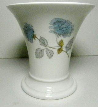 Wedgwood Ice Rose Bone China Trumpet Shape Vase - England - - 3.  5 " Tall