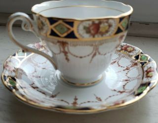 Royal Standard Teacup and Saucer.  Navy/green/gold Scalloped,  Gold Trim,  England 2
