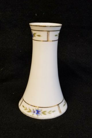 Nippon Hand Painted Porcelain Bud Vase,  5 Inches Tall.