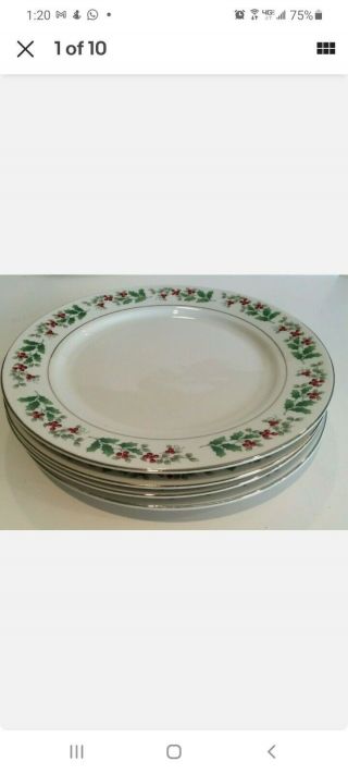 Gibson Everyday Holly Berry Christmas Charm Set Of 4 Dinner Plates 10 1/2 "