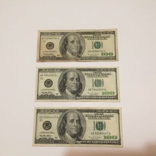 1996 {3} $100 One Hundred Dollar Bills Sequential Numbers