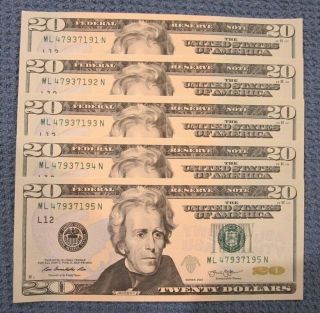 Collectible $100 Uncirculated Twenty $20 Dollar Bills In Sequential Order