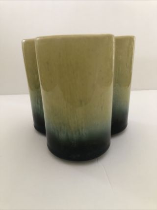 Vintage Hull Usa Mid Century 4 In Pottery Clover Shape Green Planter Vase 121