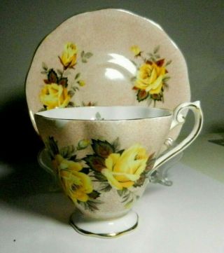 Royal Standard Bone China Footed Scalloped Yellow Roses Cup/saucer - England 1953
