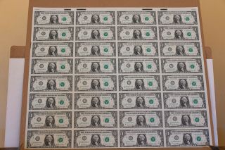 2 Consecutive 1981 " D " $1 One Dollar Bill Us Currency Sheets - 32 Notes Uncut