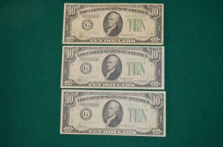 3 - 1934 $10 Federal Reserve Note,  Bank Of Chicago,  Light Green Seal