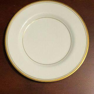 6.  25 " Dessert Plate Mikasa Narumi Bone China Wheaton A1 - 102 White Gold Band