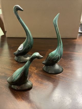 Blue Mountain Pottery Swan Set
