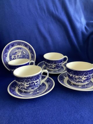 Vintage Blue Willow Set Of 4 Cups And Saucers Unmarked